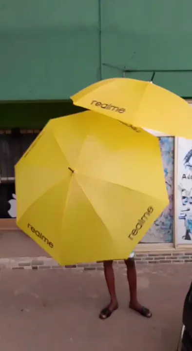 Realme branded commercial outdoor parasol fabrication